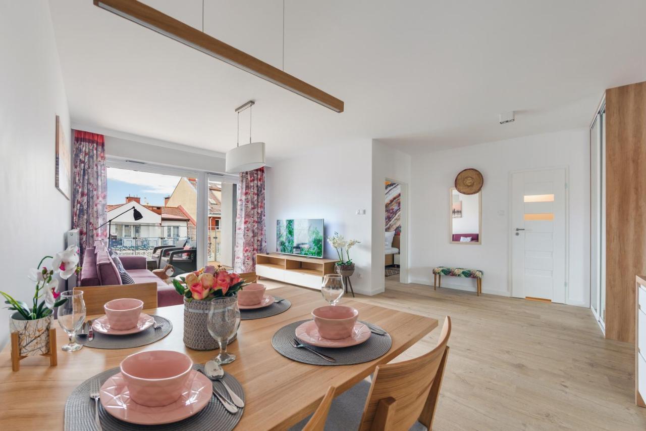 Apartamenty Sun & Snow Nadmorskie Tarasy Z Basenem Колобжег Екстериор снимка
