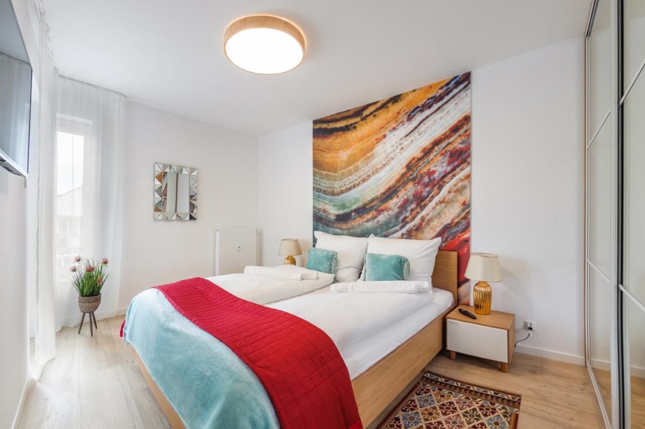 Apartamenty Sun & Snow Nadmorskie Tarasy Z Basenem Колобжег Екстериор снимка