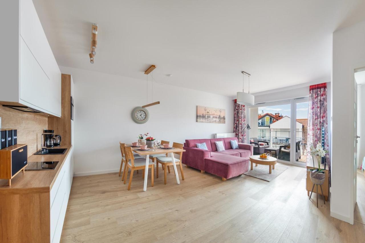 Apartamenty Sun & Snow Nadmorskie Tarasy Z Basenem Колобжег Екстериор снимка