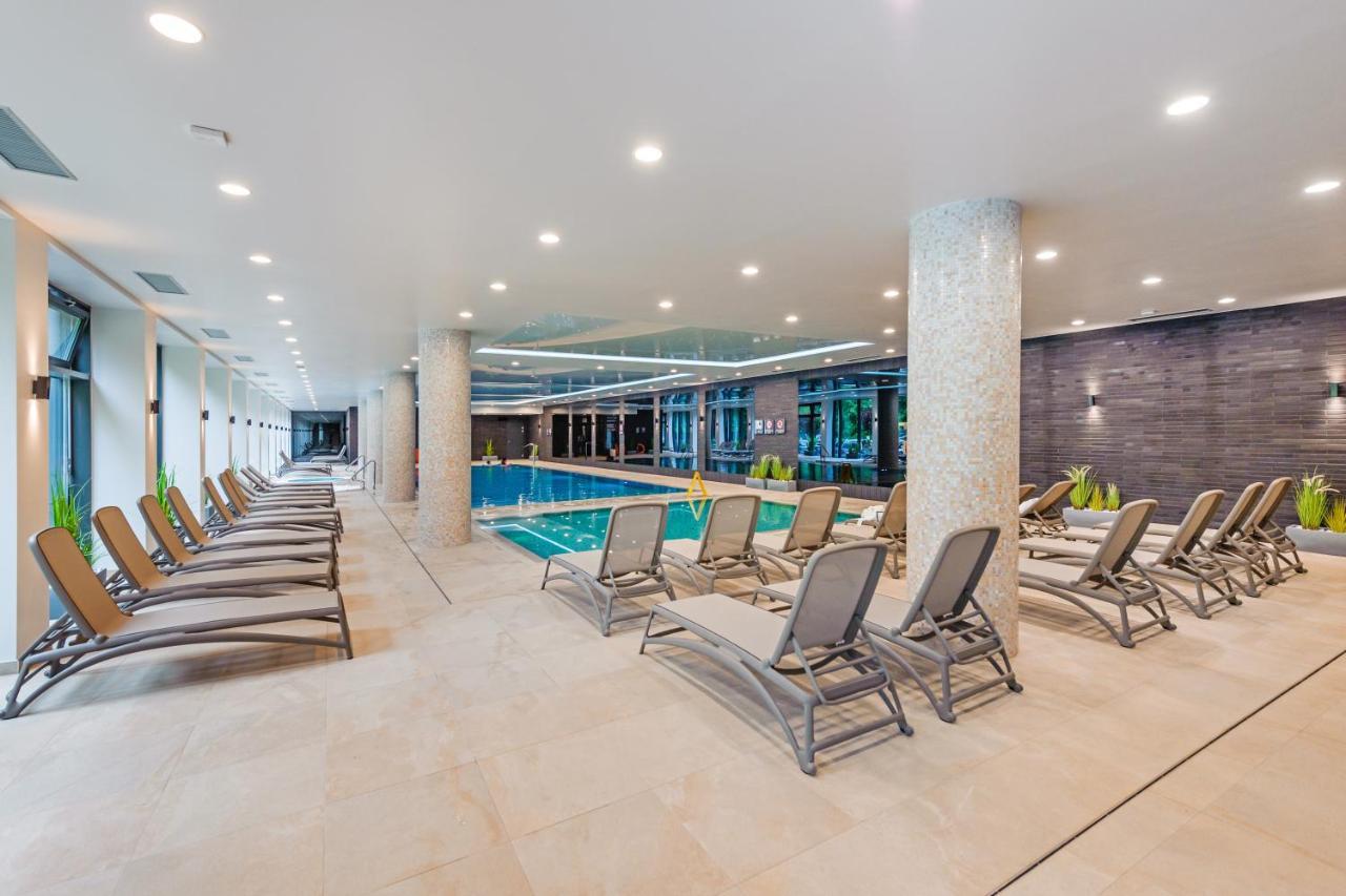 Apartamenty Sun & Snow Nadmorskie Tarasy Z Basenem Колобжег Екстериор снимка